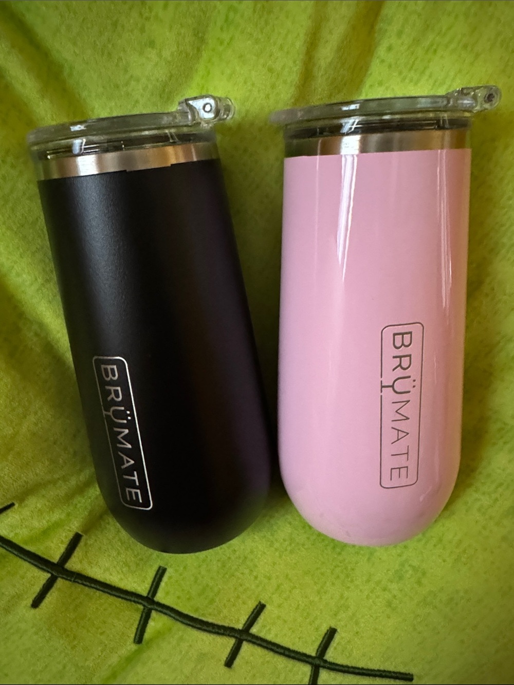 BrüMate Champagne Flutes- Black & Pink